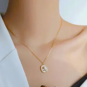 Vintage Rose Necklace